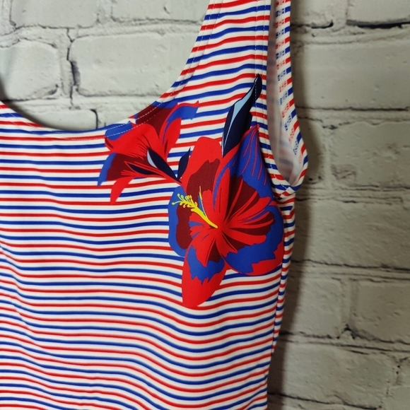 Onia Kelly One Piece Hibiscus Illusion Swimsuit Large Red White Blue NWT $195 - Picture 4 of 11